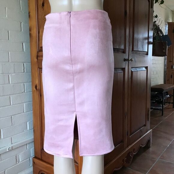 SUEDE mini pencil skirt pink Barbie core gorpcore size Medium NWOT - Picture 7 of 9